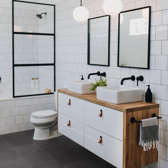 Bathroom Bathroom tile | De/Mar Design Studio
